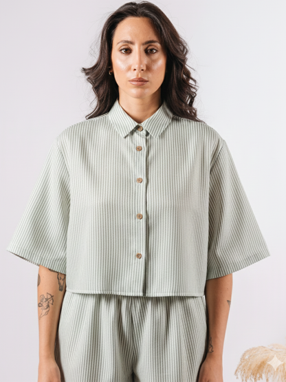 Melissa, camicia crop unisex in cotone righe